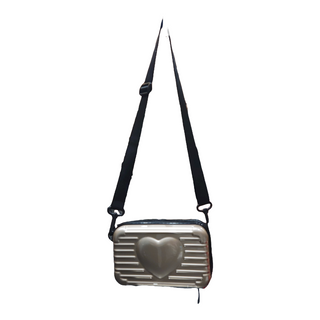Cross Body Heart Bag (Hard Sides)